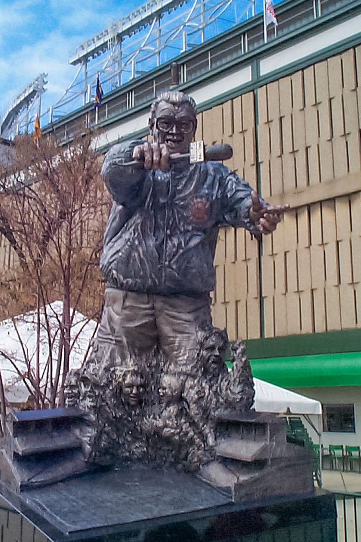 Harry Caray statue outside of Wrigley Field.  Click for next photo.