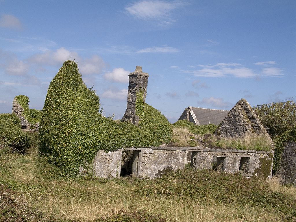 House abandoned in the 1800's, Inis Mór, Ireland.  Click for next photo.