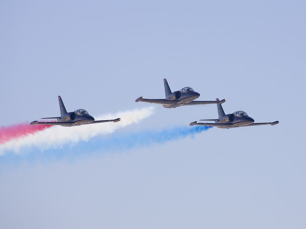 Civilian jet demo team Patriots, three L-39s, Aviation Nation in Las Vegas.  Click for next photo.