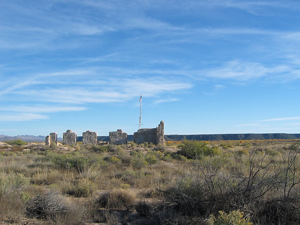 Fort Craig, New Mexico, ruins of a frontier Army post.  Click for next photo.