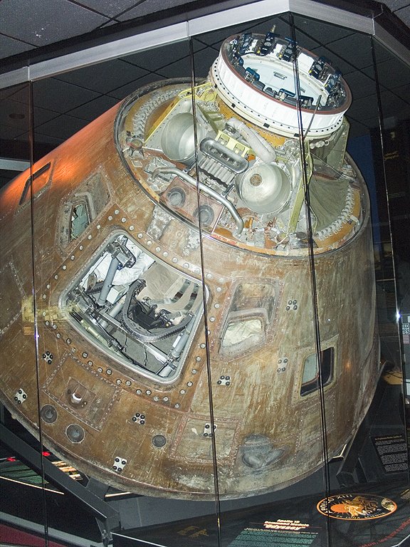 Apollo 13 command module Odyssey, Kansas Cosmosphere, Hutchinson.  Click for next photo.