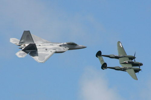Heritage flight, F-22 and P-38, Sioux Falls Air Show.