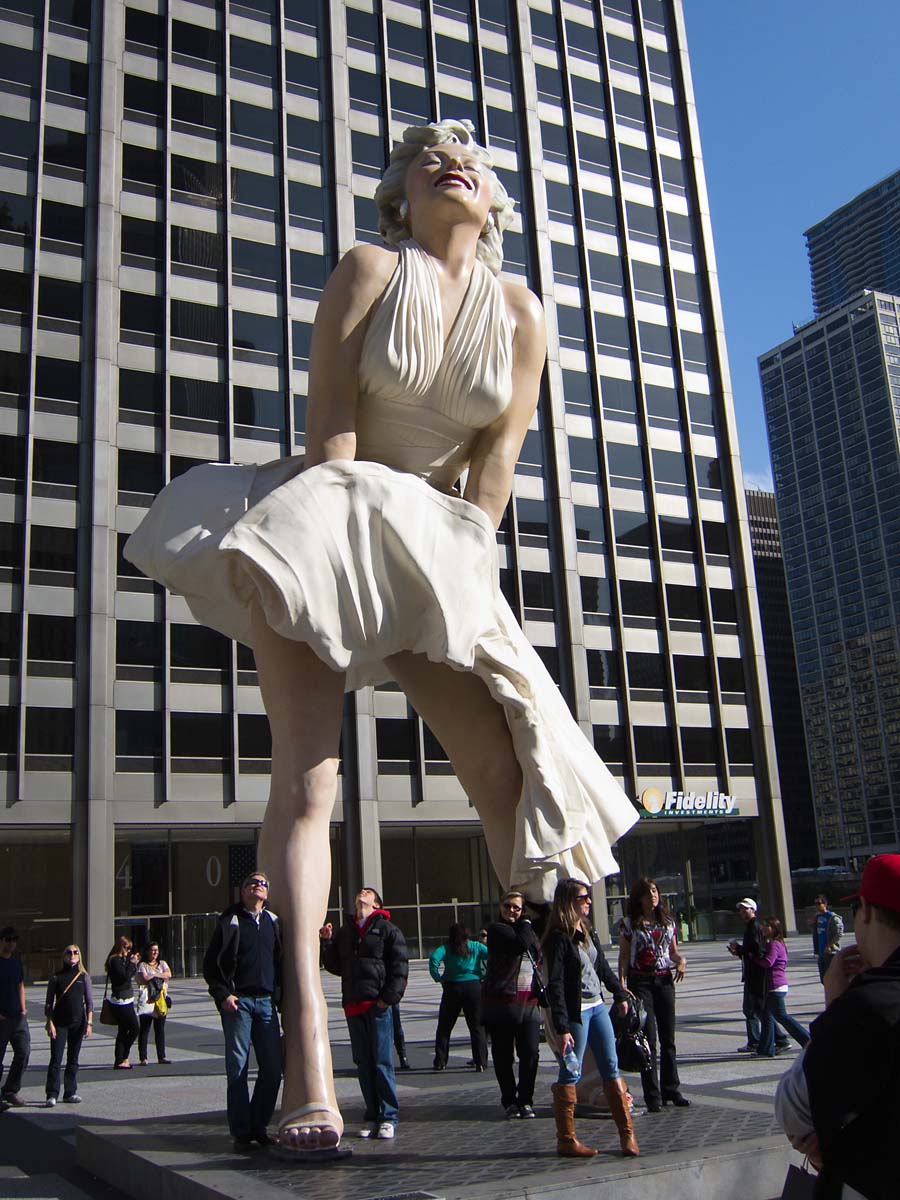 "Forever Marilyn" statue, Chicago.  Note the pervs at lower left.  The statue was moved to Palm Springs, CA in 2012.  Click for next photo.
