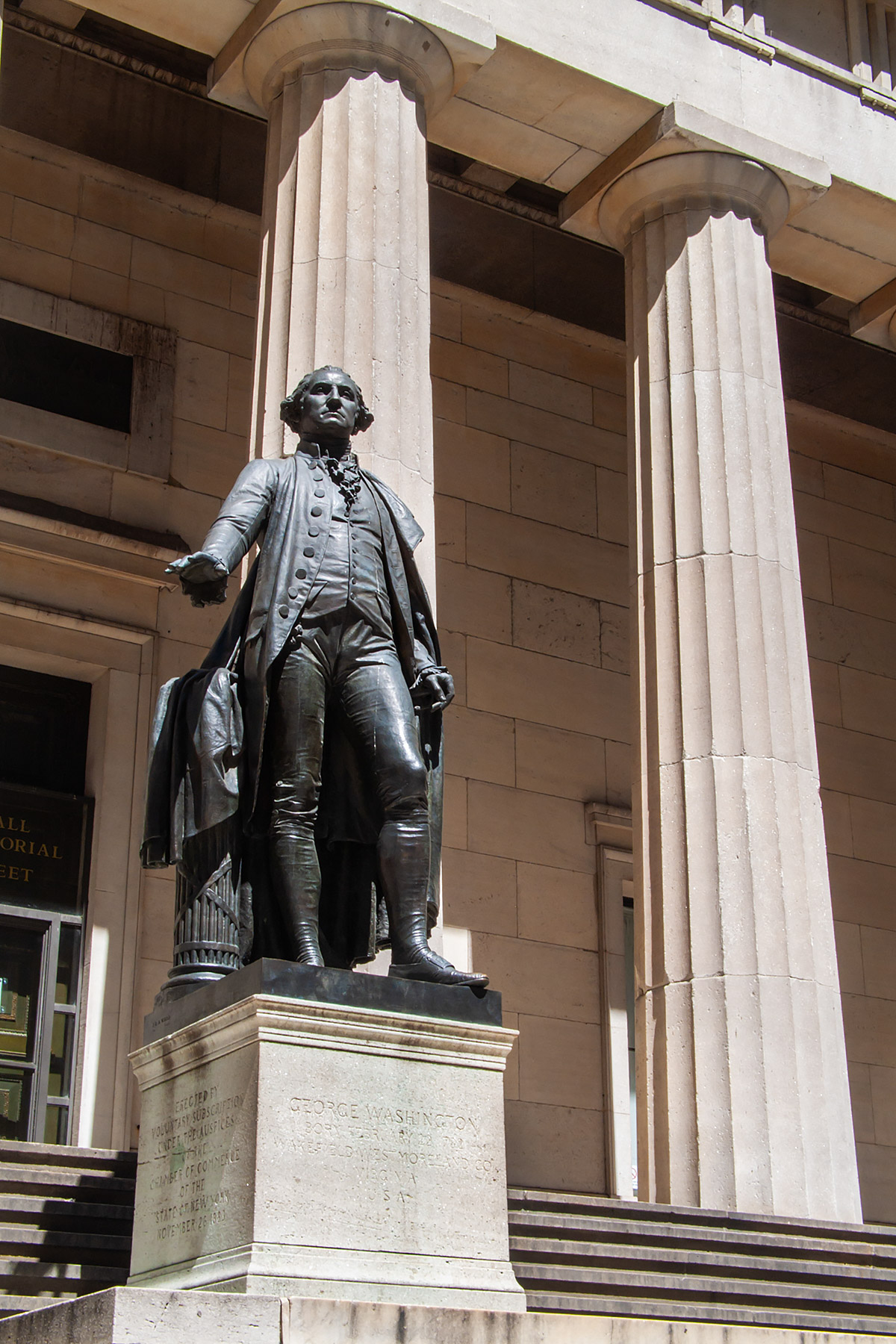 George Washington�s first inauguration was at this location, Federal Hall on Wall Street, New York, 1789.  Click for next photo.