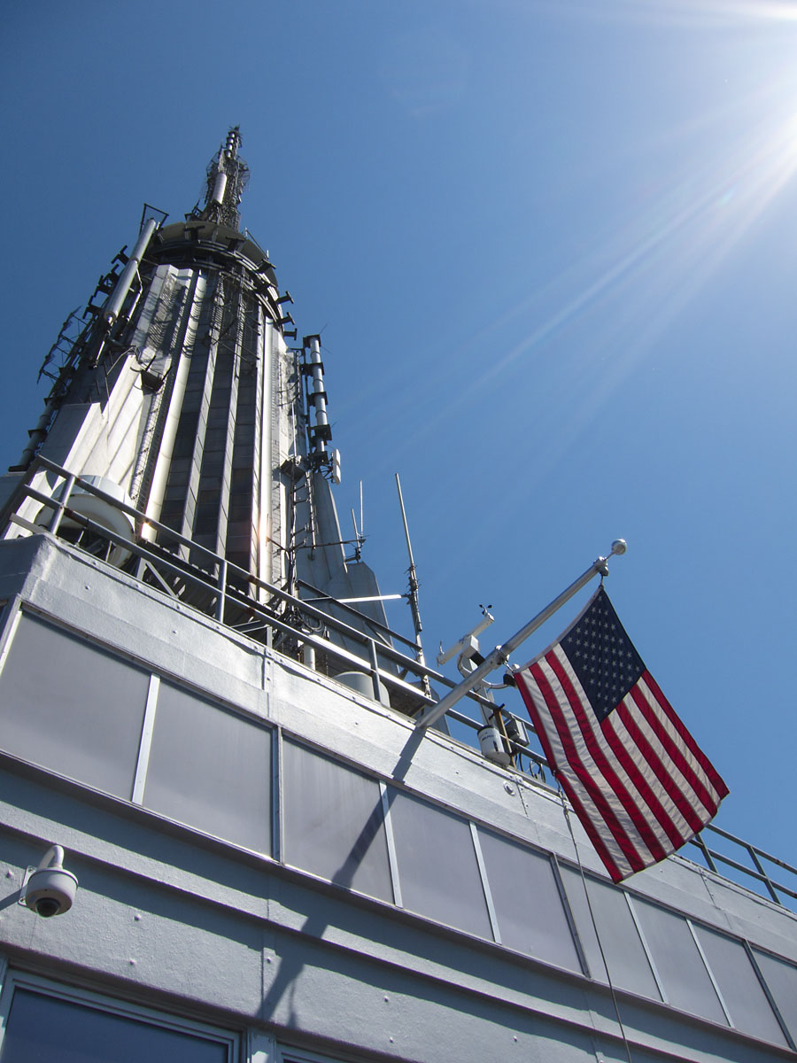 Looking up from 86th floor observation deck, Empire State Building, New York.  Click for next photo.