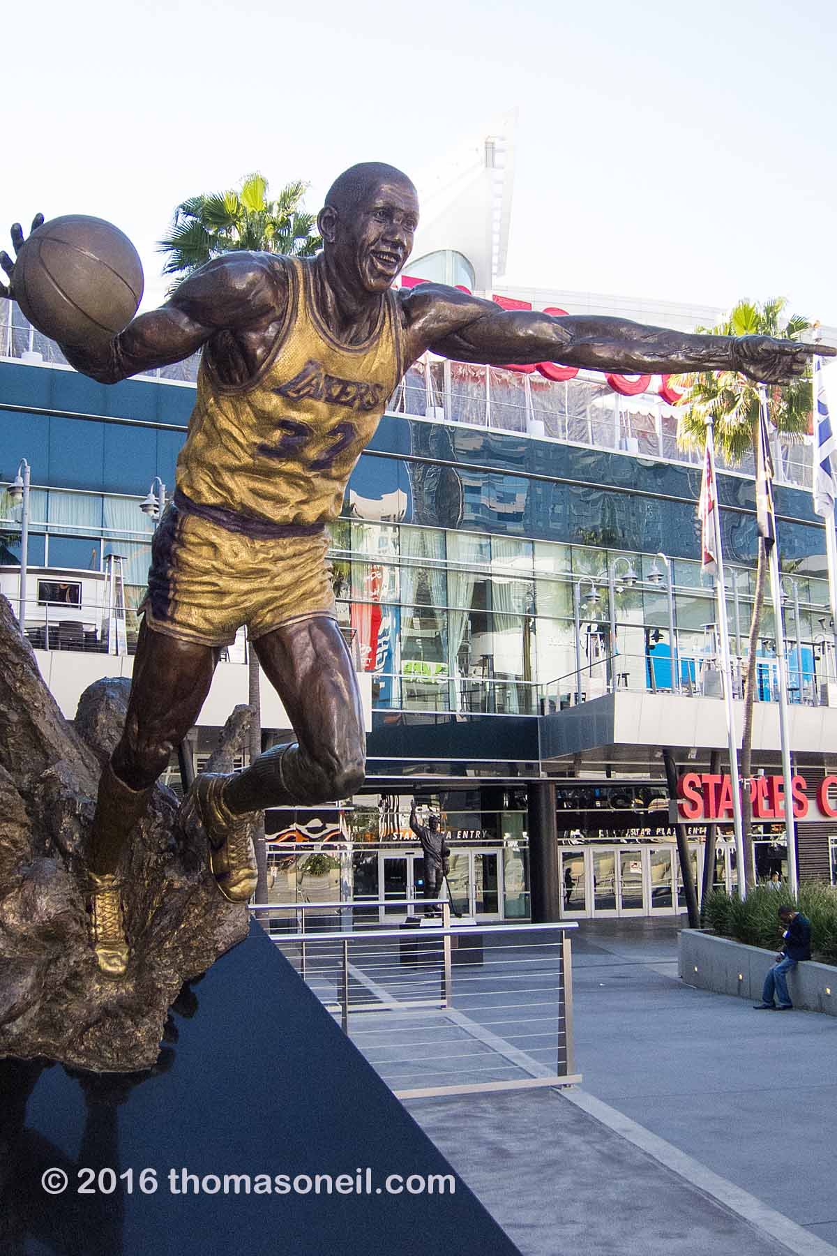 Statue of Magic, Staples Center, Los Angeles.  Click for next photo.