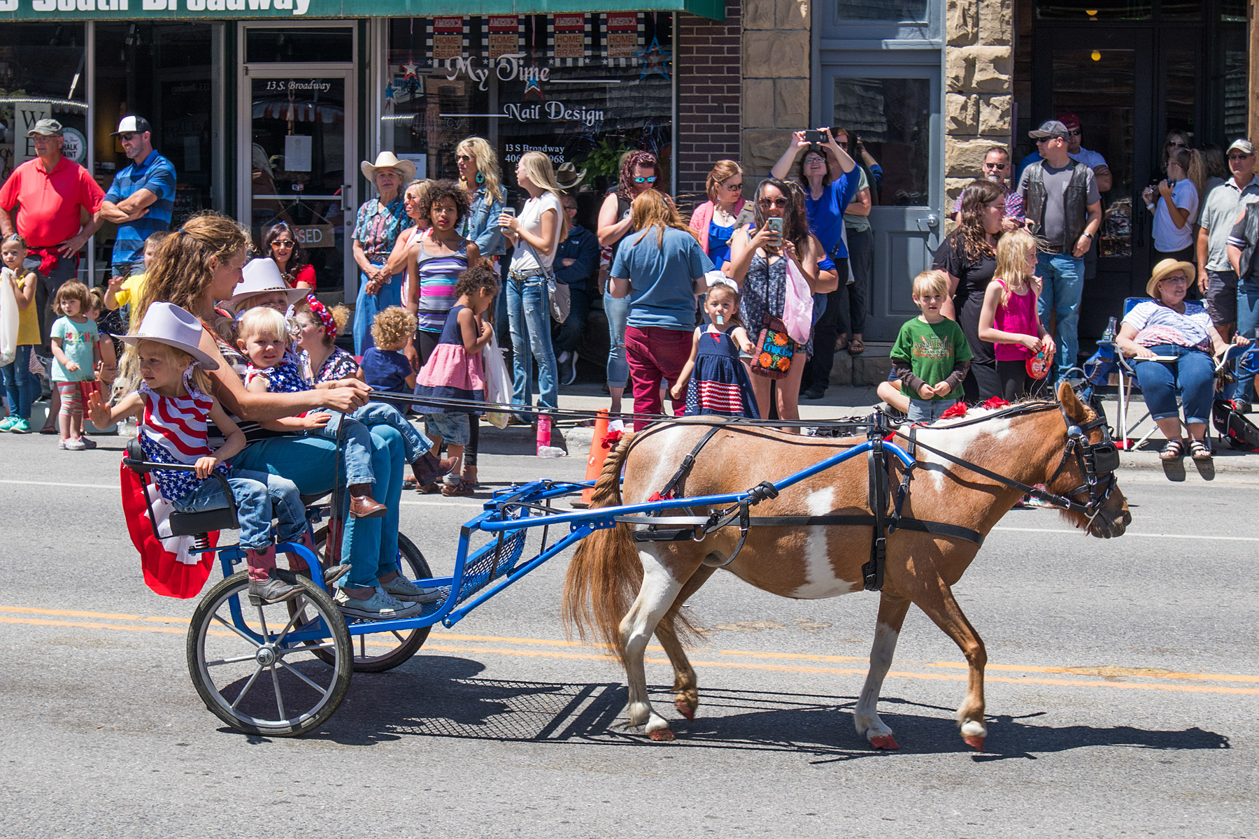 4th of July parade, Red Lodge, MT.  Click for next photo.