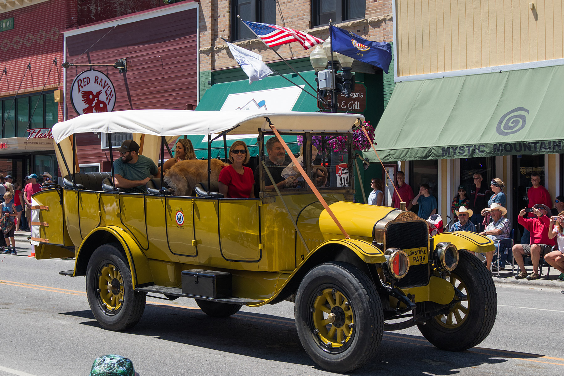 4th of July parade, Red Lodge, MT.  Click for next photo.