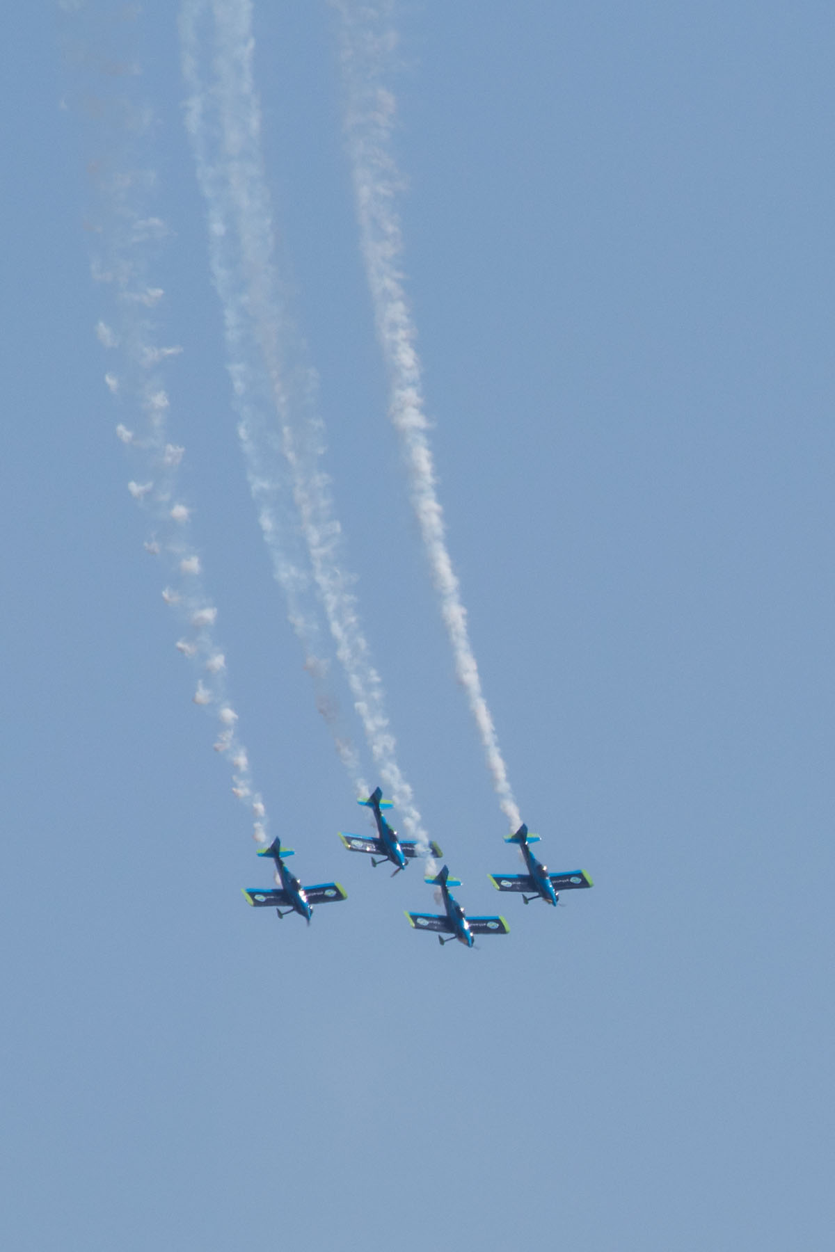 Vanguard Squadron, Sioux Falls Air Show.  Click for next photo.