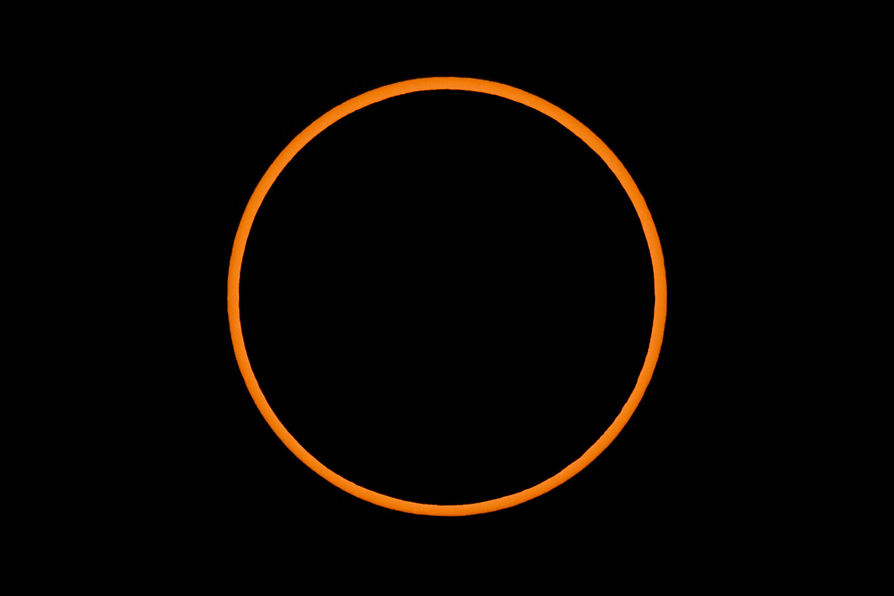 Annular solar eclipse, film solar filter on 100-400mm camera lens, 1.4x extender, Canon R10 camera.  Click for next photo.