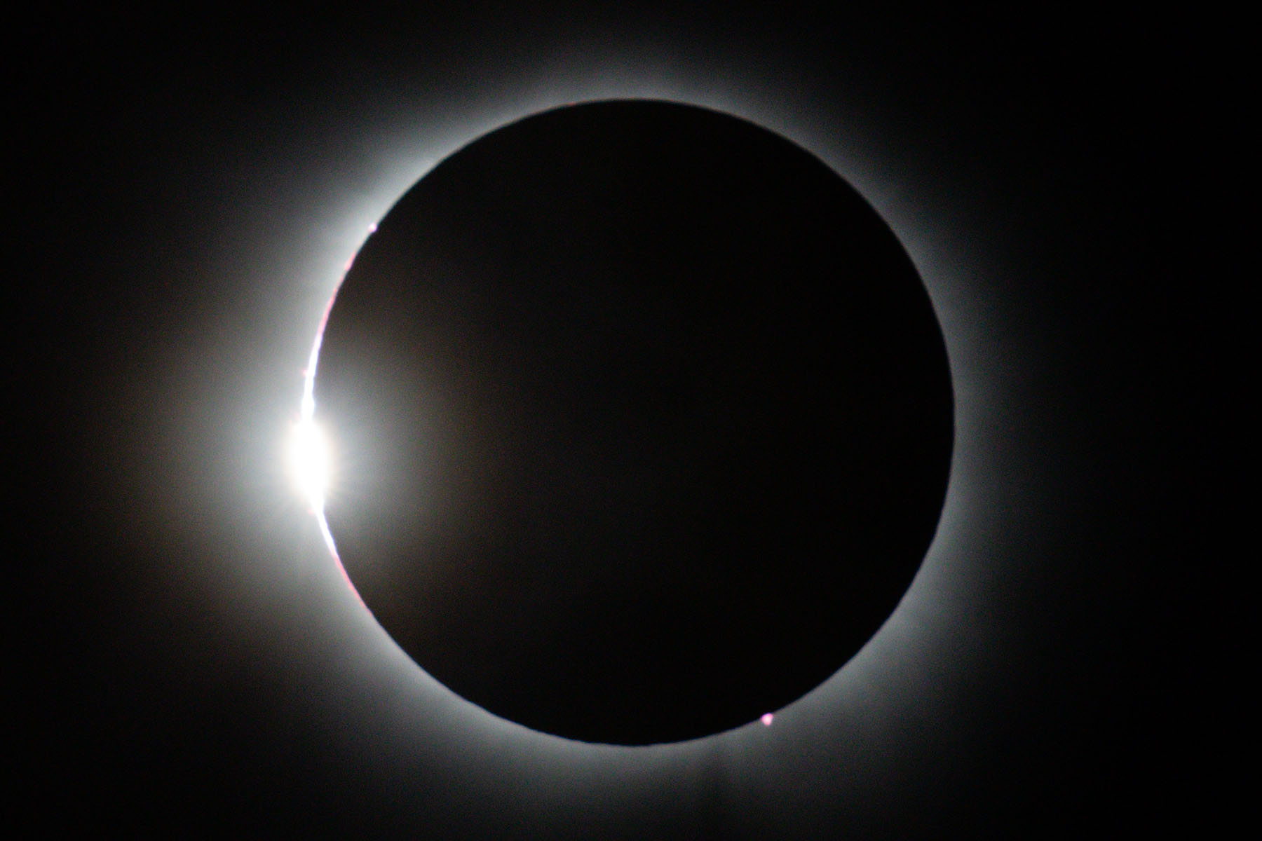 Diamond ring as totality approaches.  Click for next photo.
