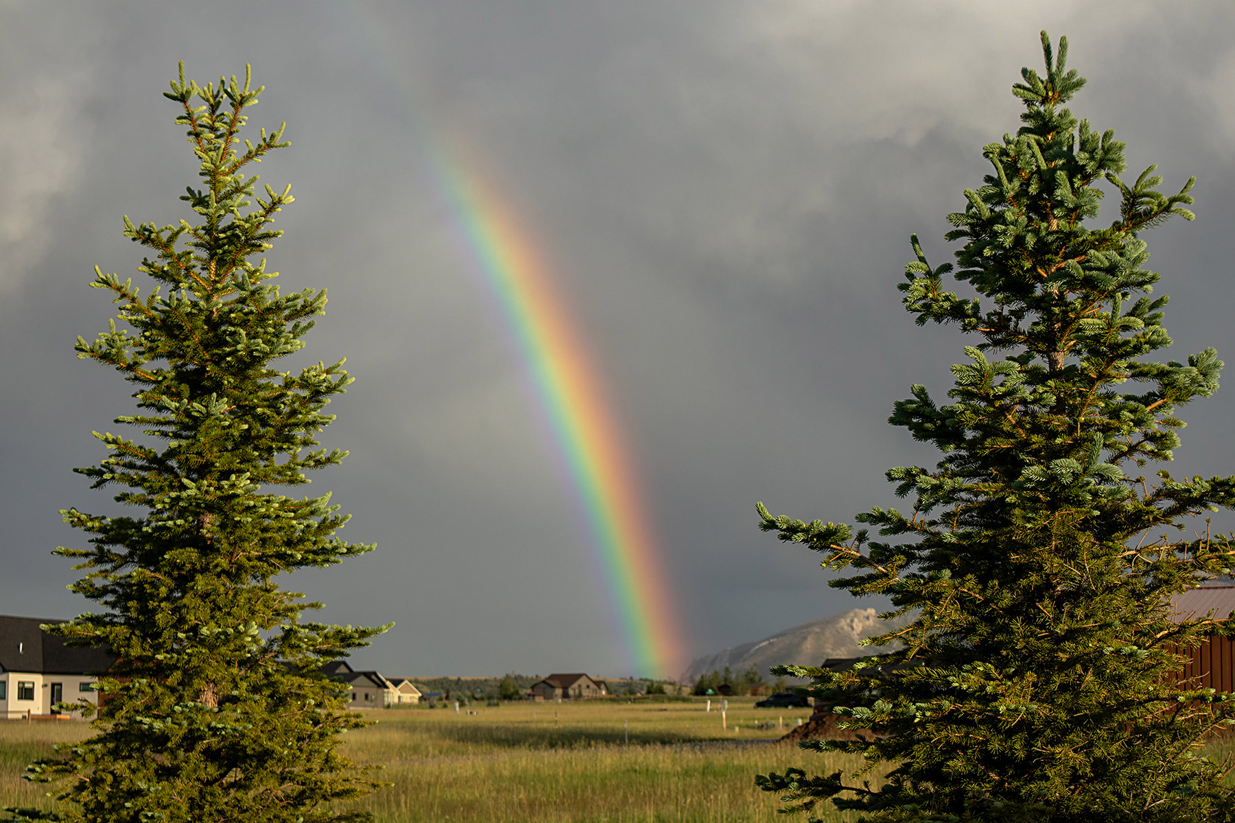 Bright partial rainbow.  Click for next photo.